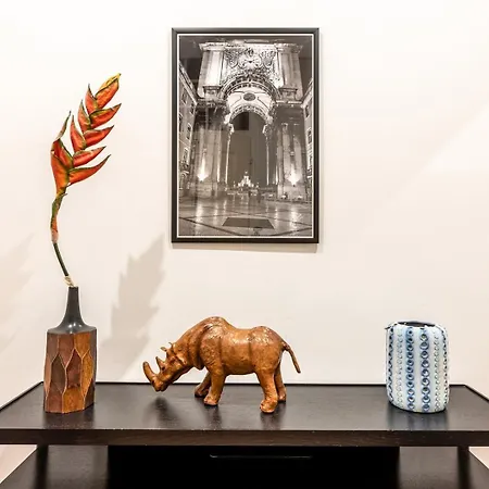 아파트 Guestready-classy In The Heart Of 리스본